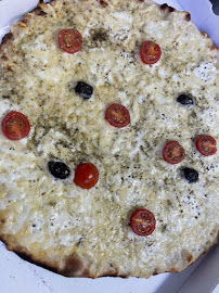 Plats et boissons du Pizzas à emporter Pizza La Famille à Septèmes-les-Vallons - n°10