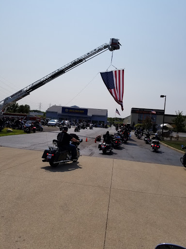 Harley-Davidson Dealer «Lake Erie Harley-Davidson», reviews and photos, 38401 Chester Rd, Avon, OH 44011, USA