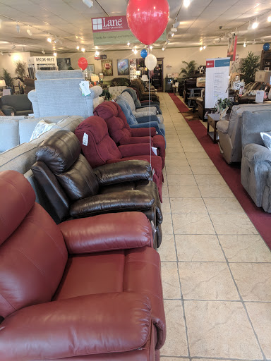 Furniture Store «Muenchens Furniture», reviews and photos, 5005 Cincinnati Brookville Rd, Hamilton, OH 45013, USA