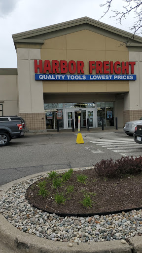 Hardware Store «Harbor Freight Tools», reviews and photos, 45150 Utica Park Blvd, Utica, MI 48315, USA