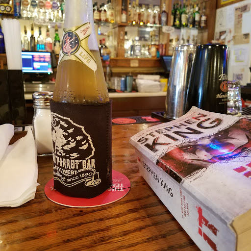 Bar & Grill «Wall Street», reviews and photos, 121 N Maple St, Murfreesboro, TN 37130, USA