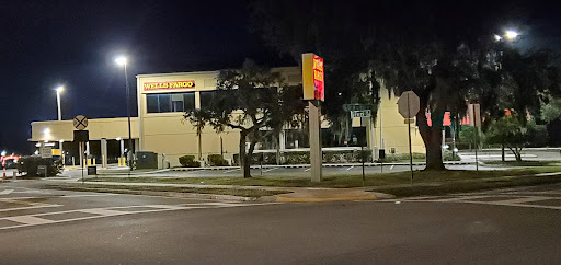 Bank «Wells Fargo Bank», reviews and photos