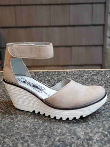 Shoe Store «Work Boots & More», reviews and photos, 53 Frazier St, Waynesville, NC 28786, USA