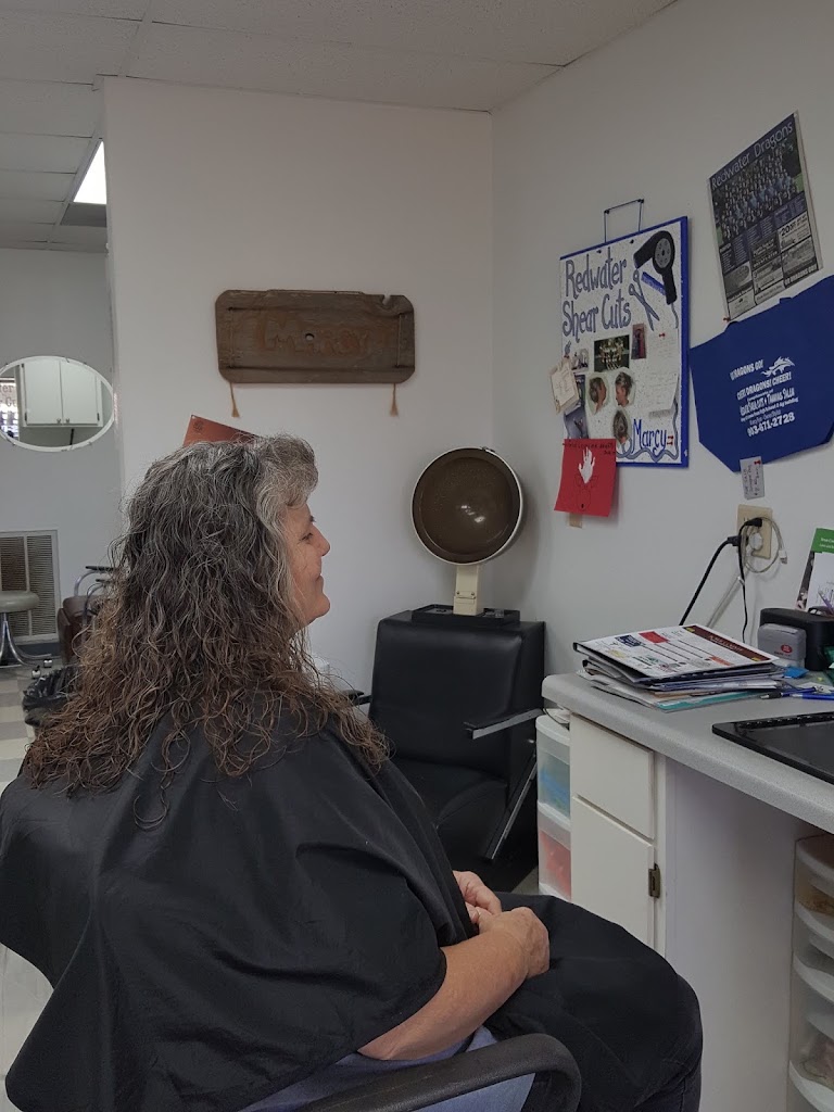 Redwater Shear Cuts & Tanning Salon 75573