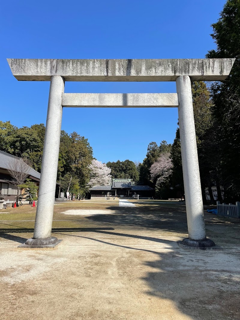 糟目春日神社