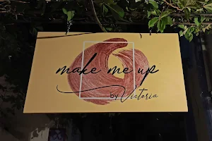 Make me up by Victoria image