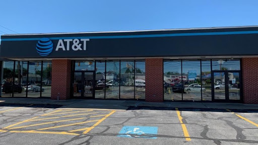 Cell Phone Store «AT&T», reviews and photos, 6294 Mayfield Rd, Mayfield Heights, OH 44124, USA