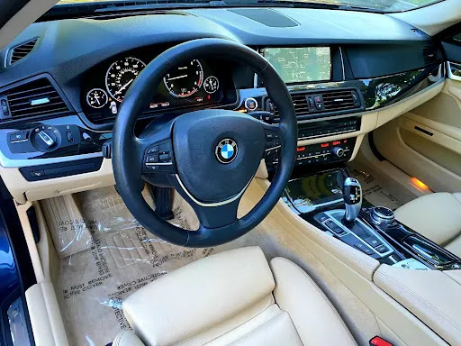 Used Car Dealer «Definitive Motors», reviews and photos, 203 116th Ave NE, Bellevue, WA 98004, USA