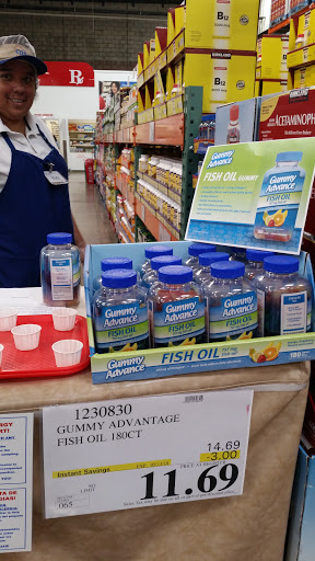 Warehouse store «Costco Wholesale», reviews and photos, 380 Ashlan Ave, Clovis, CA 93612, USA
