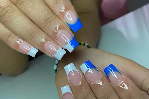 TOTALLY NAILS in Paris image