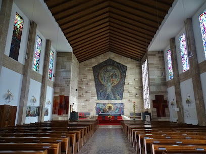 Pfarrkirche, Lourdes-Gedächtniskirche