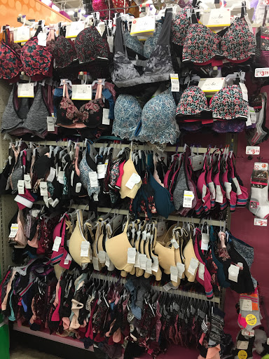 Dollar Store «FAMILY DOLLAR», reviews and photos, 5515 Kenilworth Ave, Riverdale, MD 20737, USA