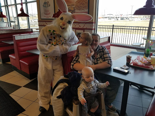 Shopping Mall «Westdale Mall», reviews and photos, 2600 Edgewood Rd SW, Cedar Rapids, IA 52404, USA