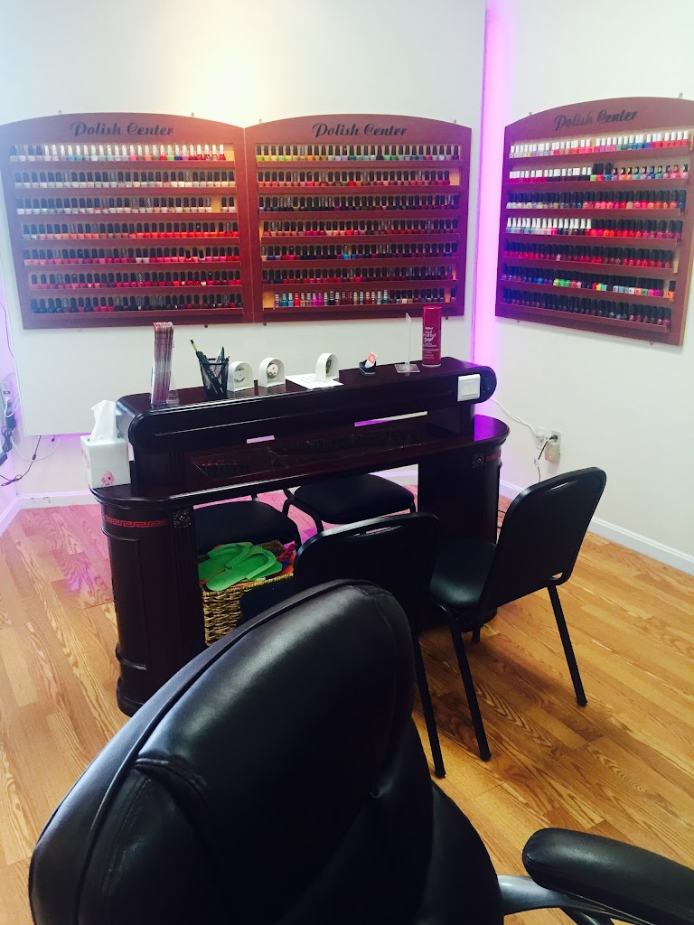 House Of Nails 04074