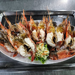 ร้านอาหารครัวแม่อุไร