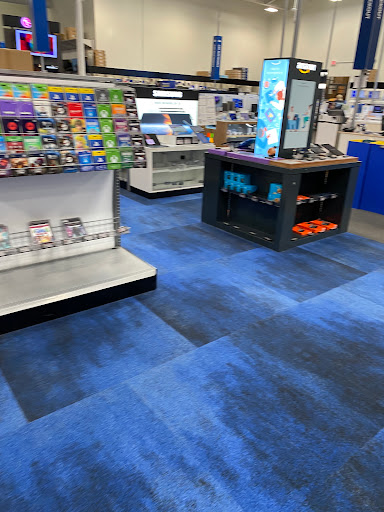 Electronics Store «Best Buy», reviews and photos, 45575 Dulles Eastern Plaza #188, Sterling, VA 20166, USA