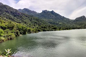 Mambazhathuraiyar Reservoir image