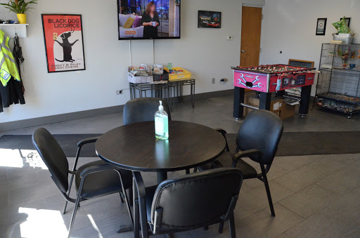 Auto Repair Shop «Lumpp & Sons Inc», reviews and photos, 670 Vandustrial Dr #5, Westmont, IL 60559, USA