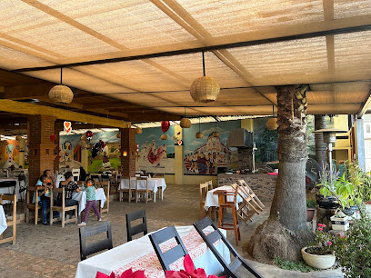 Los Huípíles Restaurant Buffet Bar - Carretera San Pedro Ixtlahuaca S/N, La Peña, 71234 San Pedro Ixtlahuaca, Oax., Mexico