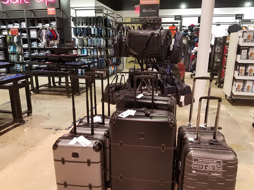 Department Store «Saks OFF 5TH», reviews and photos, 12995 Fair Lakes Shopping Center, Fairfax, VA 22033, USA