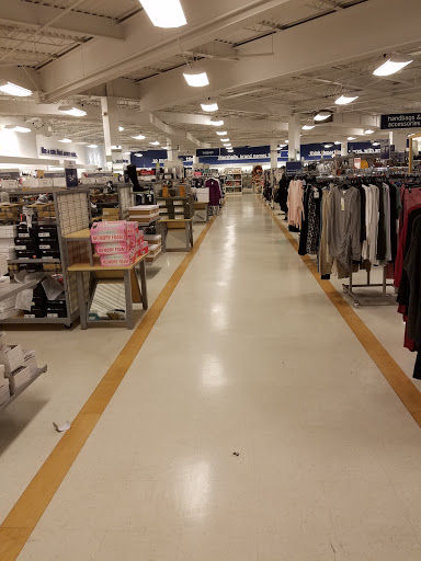 Department Store «Marshalls», reviews and photos, 1585 Plymouth Rd, Minnetonka, MN 55305, USA