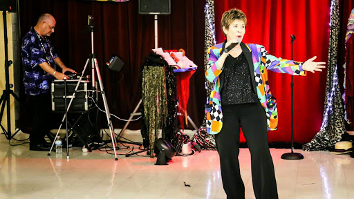 Debi Burk Scott - Singing Entertainer