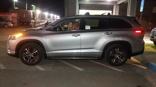 Car Dealer «Capitol Toyota», reviews and photos, 765 Capitol Expressway Auto Mall, San Jose, CA 95136, USA