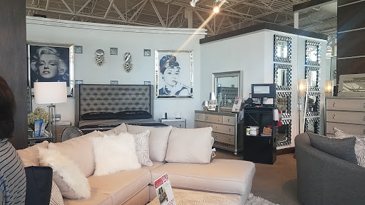 Furniture Store «Rooms To Go Furniture Store - Port Richey», reviews and photos, 9500 Scenic Dr, Port Richey, FL 34668, USA