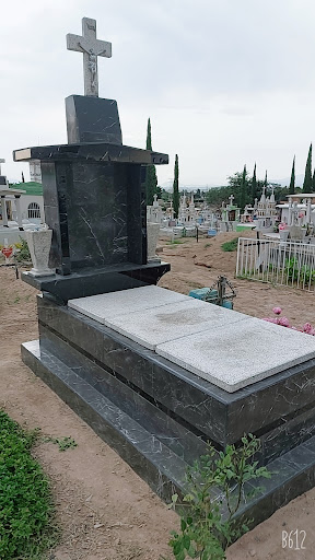 Cementerio López Cotilla