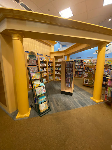 Book Store «Barnes & Noble», reviews and photos, 19401 Alderwood Mall Pkwy, Lynnwood, WA 98036, USA