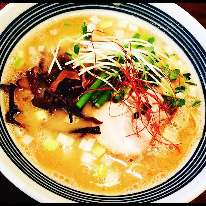 豚骨 ラーメン おかだ