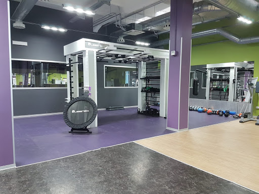 Anytime Fitness Via Benzoni