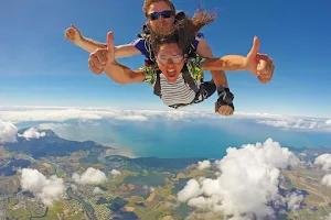 Cairns Skydivers - 1300 SKYDIVE image