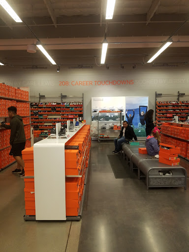 Sporting Goods Store «Nike Factory Store», reviews and photos, 9851 South Eastern Avenue, Las Vegas, NV 89183, USA