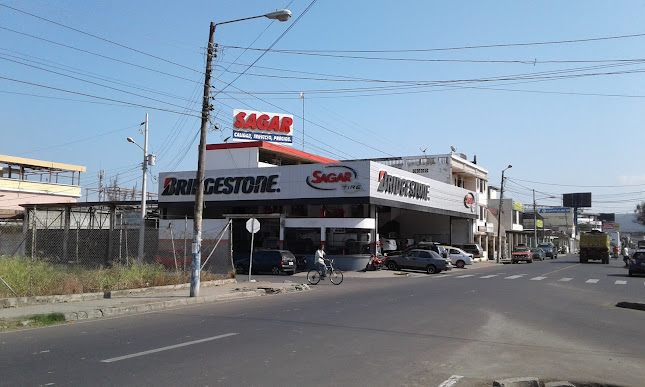 Opiniones de Sagar Tire en Portoviejo - Tienda de neumáticos