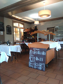 Atmosphère du Restaurant français Au Bon Accueil | Restaurant (77) à Montry - n°19