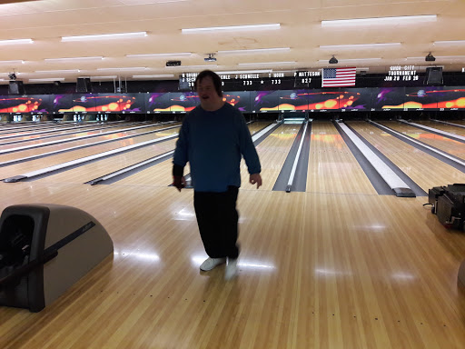 Bowling Alley «Game of Fairfeld», reviews and photos, 5181 Dixie Hwy, Fairfield, OH 45014, USA