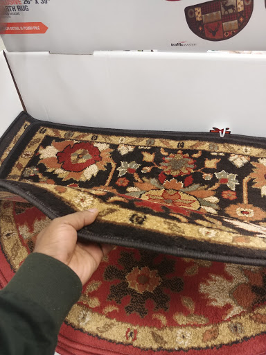 Home Improvement Store «The Home Depot», reviews and photos, 6415 Petrie Way Rd, Rosedale, MD 21237, USA