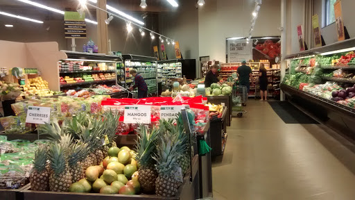 Grocery Store «Lakewinds Food Co-op», reviews and photos, 435 Pond Promenade, Chanhassen, MN 55317, USA