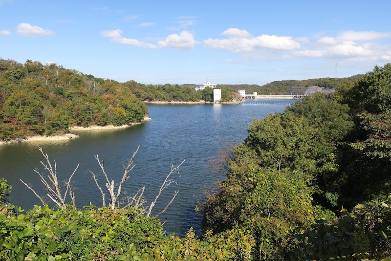 衝原湖パーキング