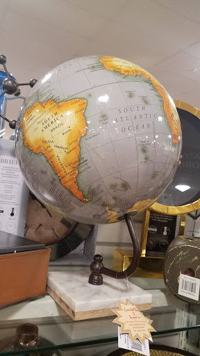 Department Store «HomeGoods», reviews and photos, 1945 W Lumsden Rd, Brandon, FL 33511, USA