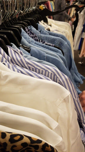 Department Store «Nordstrom Rack The Shops at Park Lane», reviews and photos, 8050 Park Lane North, Dallas, TX 75231, USA