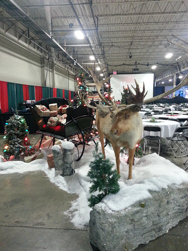 Sporting Goods Store «Bass Pro Shops Base Camp», reviews and photos, 2500 E Kearney St, Springfield, MO 65803, USA