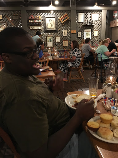 American Restaurant «Cracker Barrel Old Country Store», reviews and photos, 19550 Coastal Hwy, Rehoboth Beach, DE 19971, USA