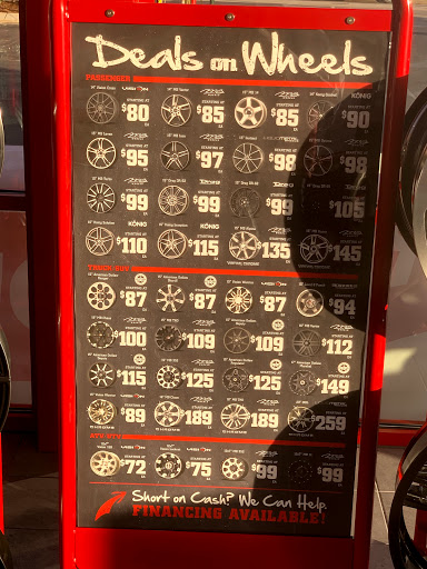 Tire Shop «Discount Tire Store - Brentwood, TN», reviews and photos, 7135 Bakers Bridge Ave, Brentwood, TN 37027, USA