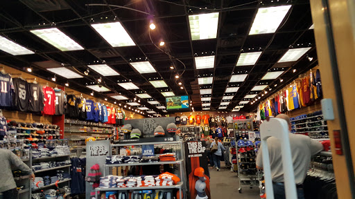 Shopping Mall «The Shops at South Town», reviews and photos, 10450 State St #2320, Sandy, UT 84070, USA