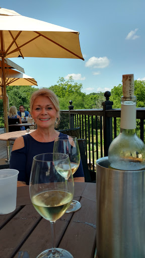 Winery «Chandler Hill Vineyards», reviews and photos, 596 Defiance Rd, Defiance, MO 63341, USA