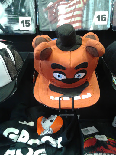 Video Game Store «GameStop», reviews and photos, 7100 Santa Monica Blvd #117, West Hollywood, CA 90046, USA