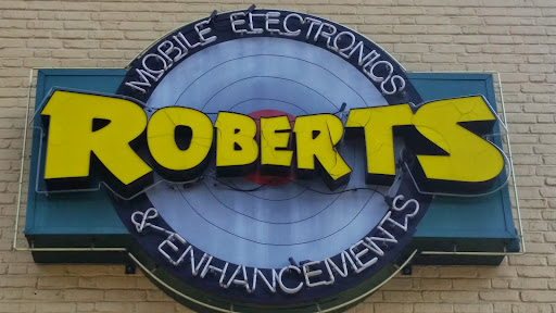 Car Stereo Store «Roberts Auto Electronics & Window Tint», reviews and photos, 11704 Shelbyville Rd, Louisville, KY 40243, USA