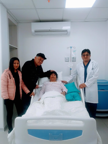 Cirugía Tacna, Dr Edwin Medina, - Cirujano plástico